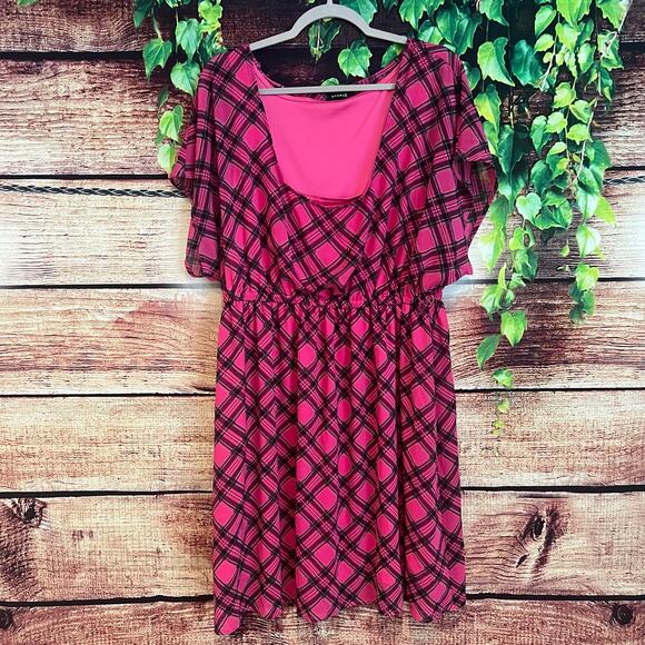 torrid Dresses & Skirts - Torrid Berry Plaid Chiffon Scoop Neck Mini Midi Dress Womens 2 2X Lined Sundress